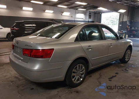 2009 Hyundai Sonata Gls z USA, uszkodzony, nr VIN 5NPET46C39H527729